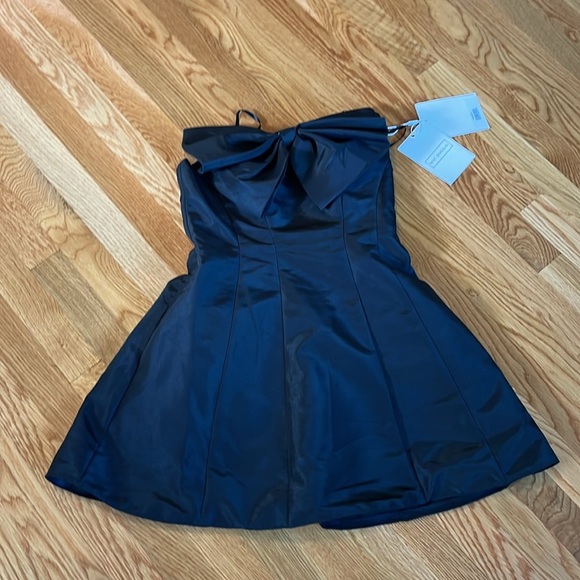 Mac Duggal Black Strapless Bow Fit and Flare Mini Dress Size 6 NWT - Picture 6 of 15